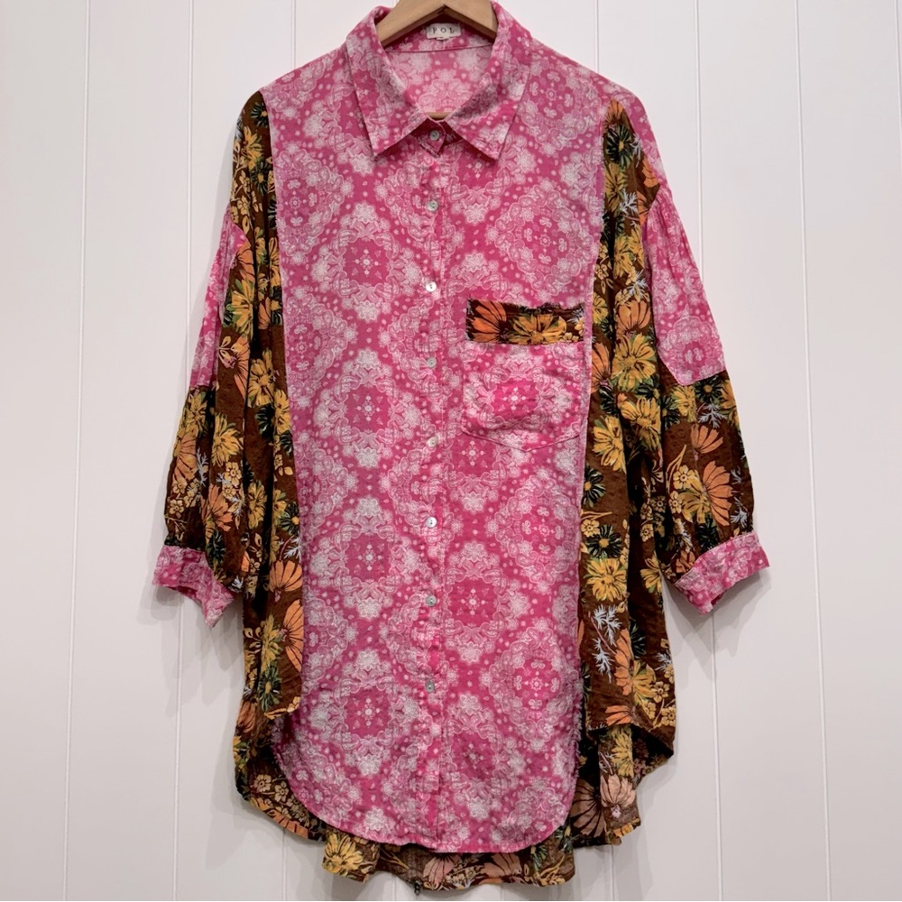 POL Women’s Oversized Contrast Floral Collared Button Up Top Blouse Size Large